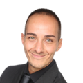 Wirt.-Jur. Damian Lange
